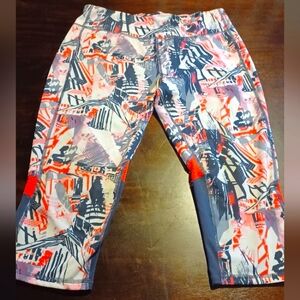 Danskin Now performance capris